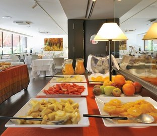 Frühstücksbüfett  Vincci Soma Madrid
